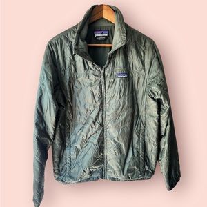 Patagonia Womens Lightweight Puffer bomber— Green